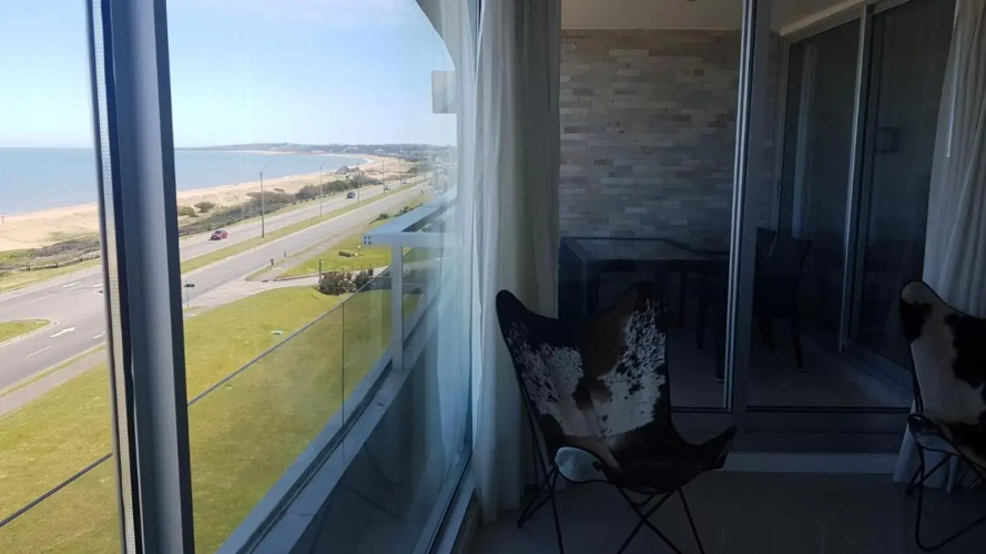Departamento con terraza propia - Edificio Lumiere Punta del Este