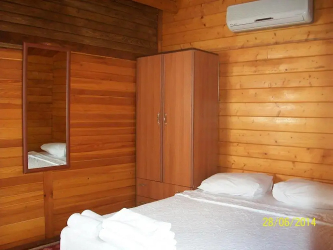 Kriss Hotel