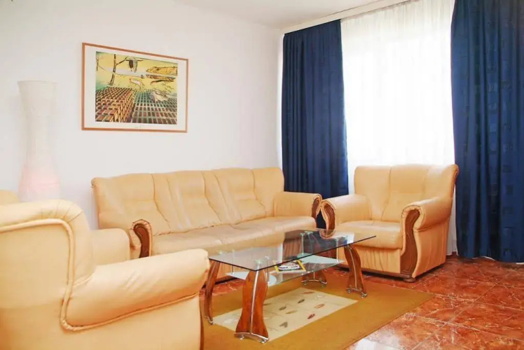 Avalon Accommodation