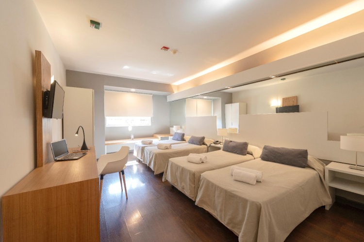 Superior Quadruple room