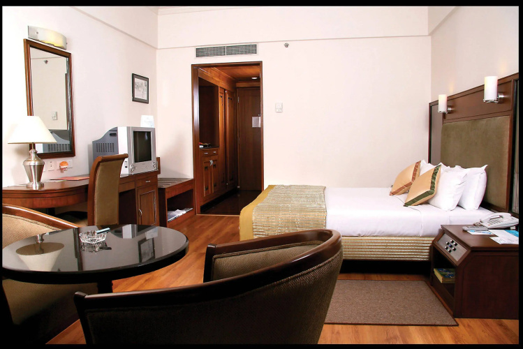 Green Park Hotel