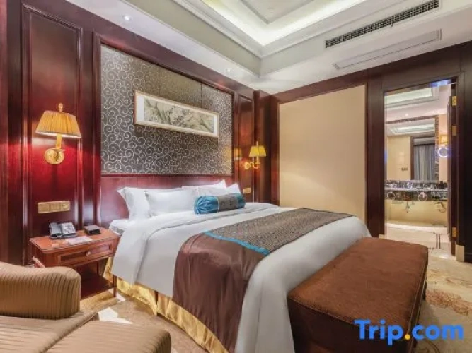 1 Bedroom Deluxe Suite