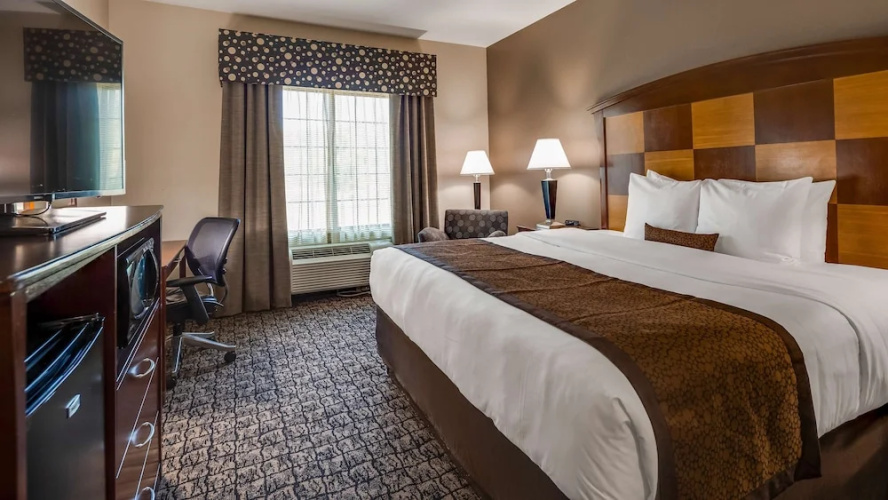 Comfort Inn & Suites