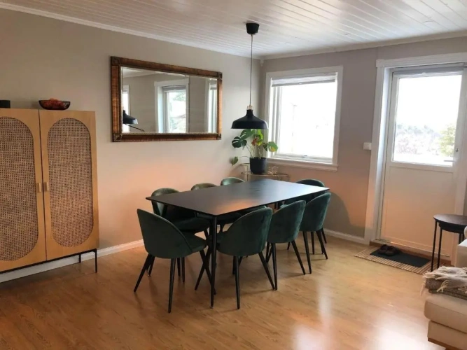 3 Bedrooms Cottage