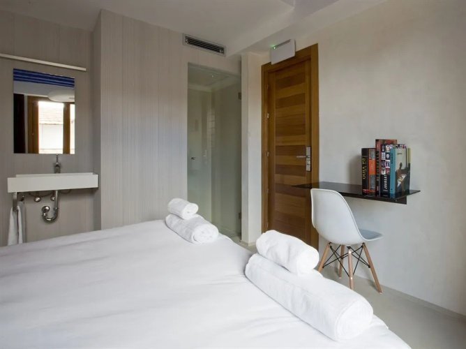 Antidoto Rooms