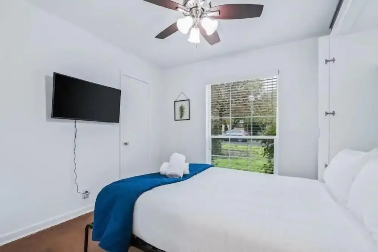SoCo Oasis Retreat Relax in Comfort