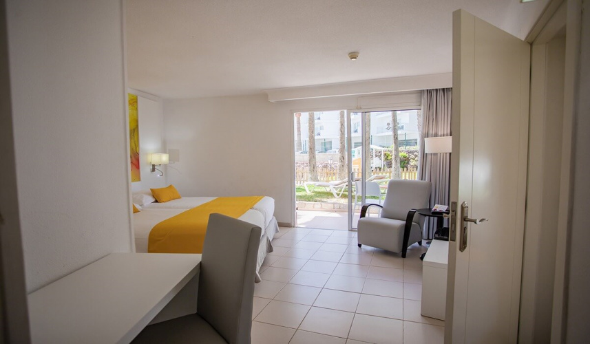Family Suite with Terrace and Private Garden