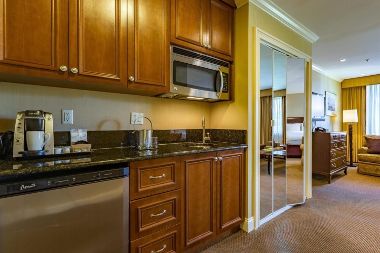 Sleepy Hollow Hotel & Conference Center photo 25