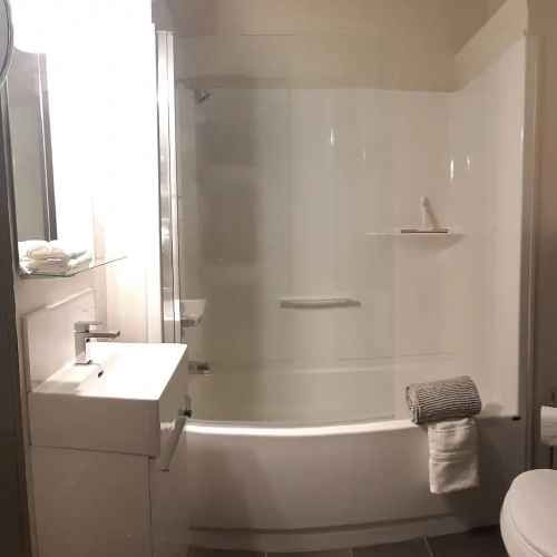 Comfort room