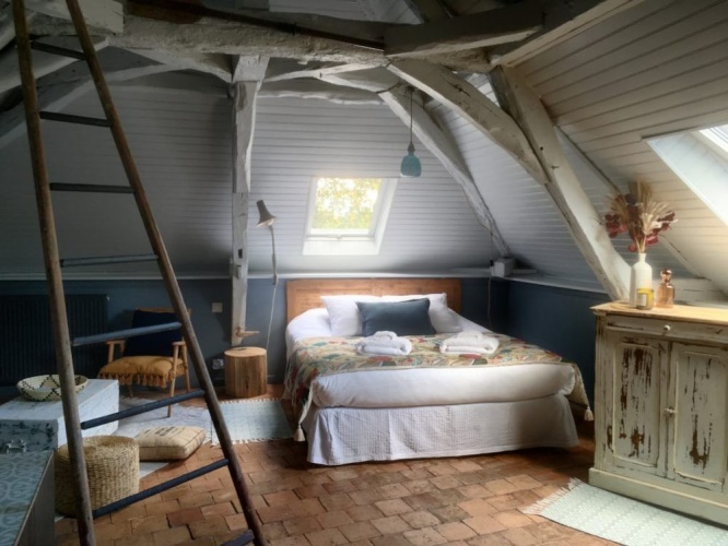 Comfort room