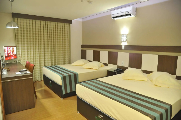 Hotel Maestro Premium Cascavel