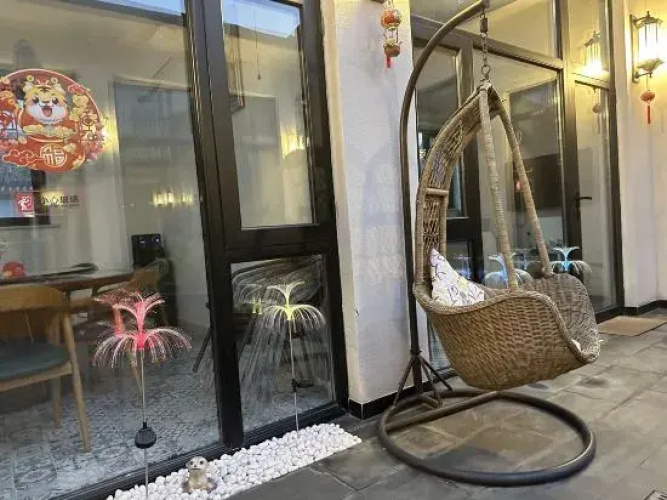 Marina Hotel