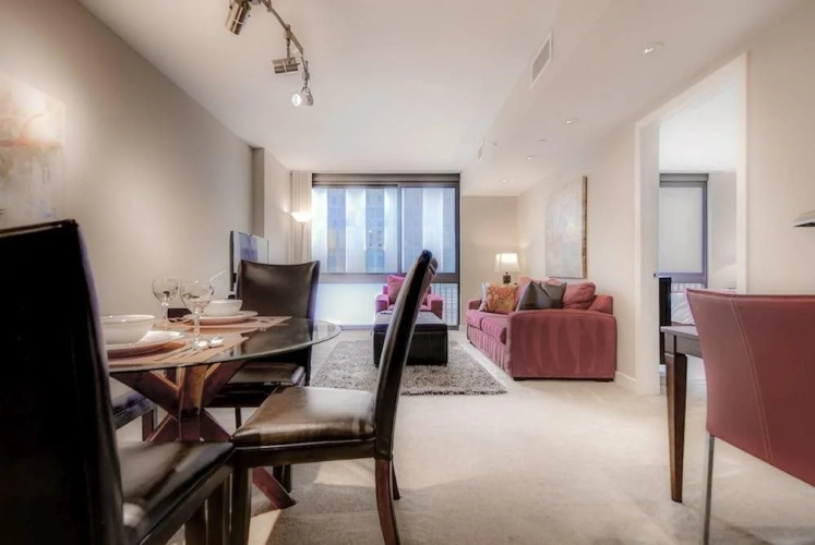 Global Luxury Suites Bridgepoint Circle