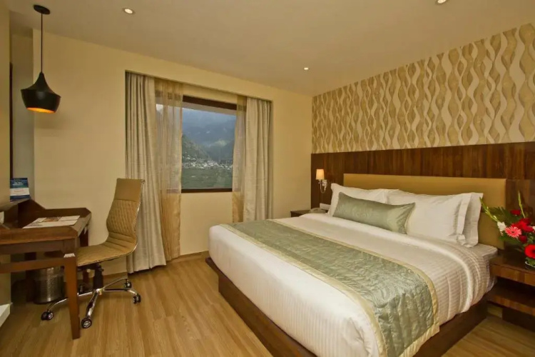 Beyond Stay Himalayan Monal Manali