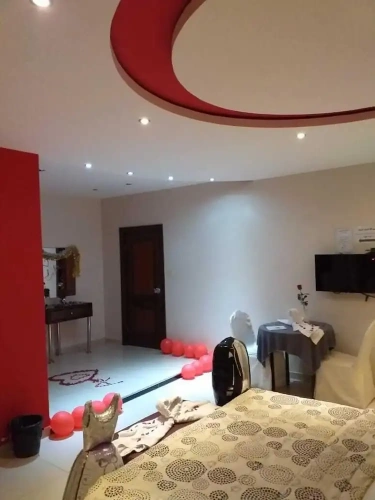 3 Bedrooms Apartment with garden view