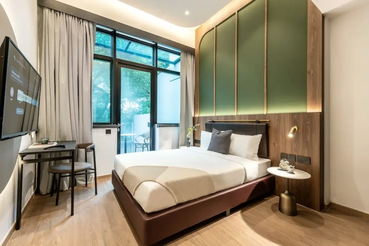 Deluxe Double room with balcony