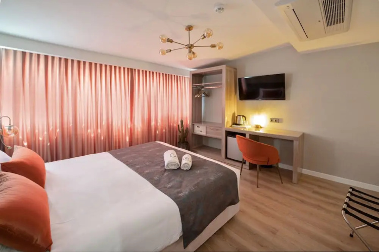 Nika Otel & Cafe