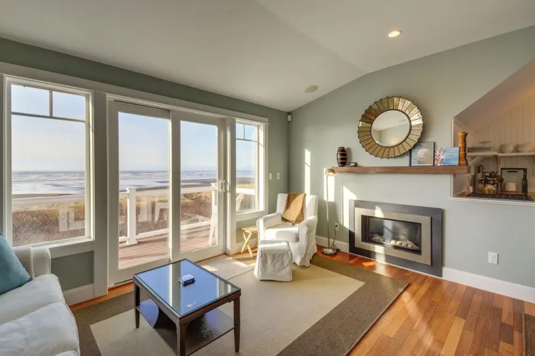 Oceanfront Moclips Retreat w/ Beach Access & View!