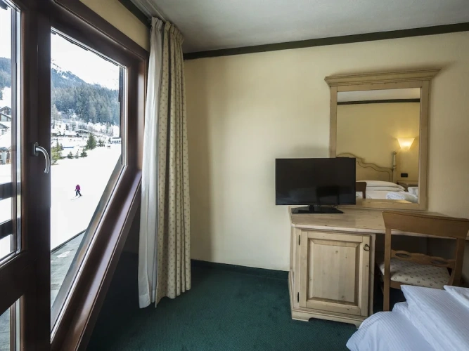 Classic Quadruple room