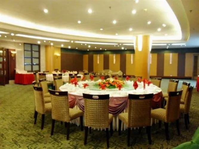 Conch International Hotel