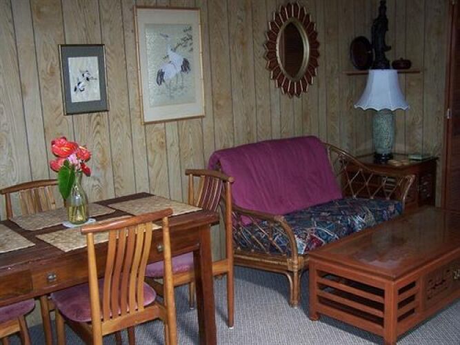 Aloha Happy PlaceOver view