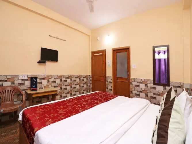 Hotel Summer Hill by OYO Rooms