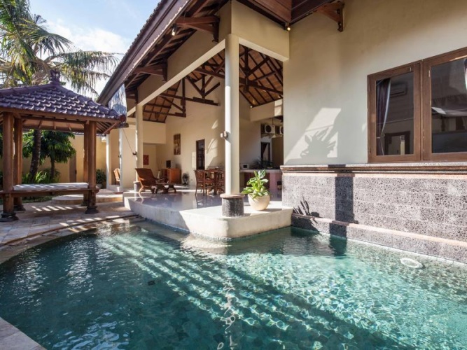 2 Bedrooms Villa with balcony and with view