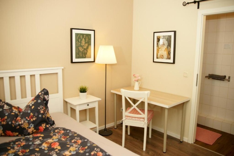 Standard Single room