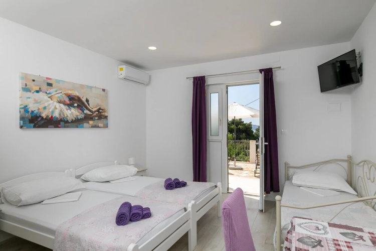 Apartments Karol & Mara