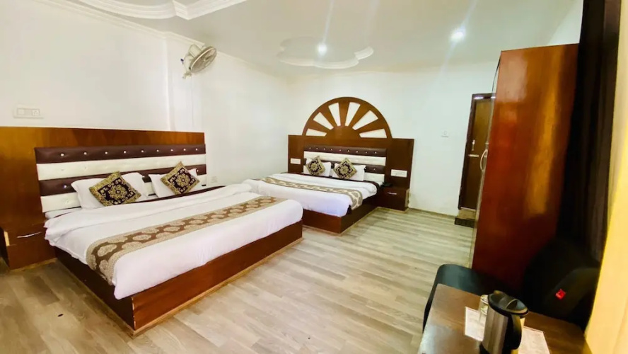 Hotel Vansh