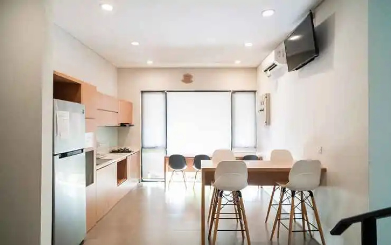 Three J Residence 2