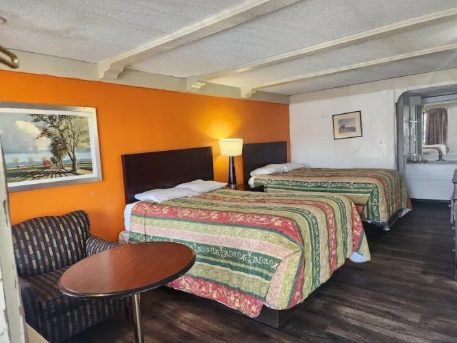 Sunrise inn