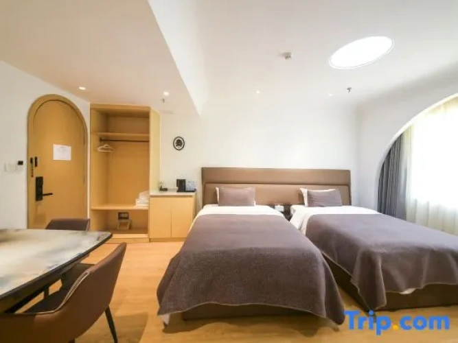 1 Bedroom Family Suite