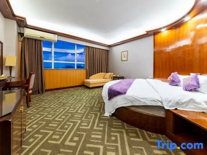 Deluxe Sextuple room