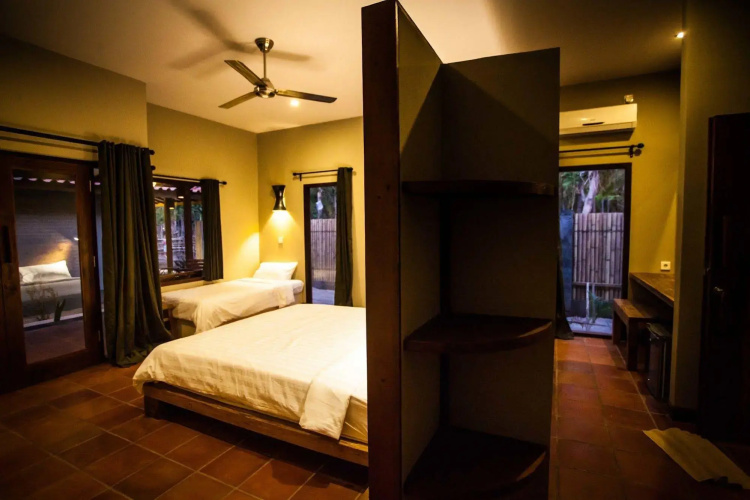 Belukar Villas