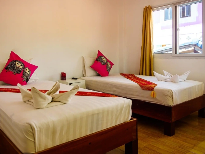 Standard Twin room
