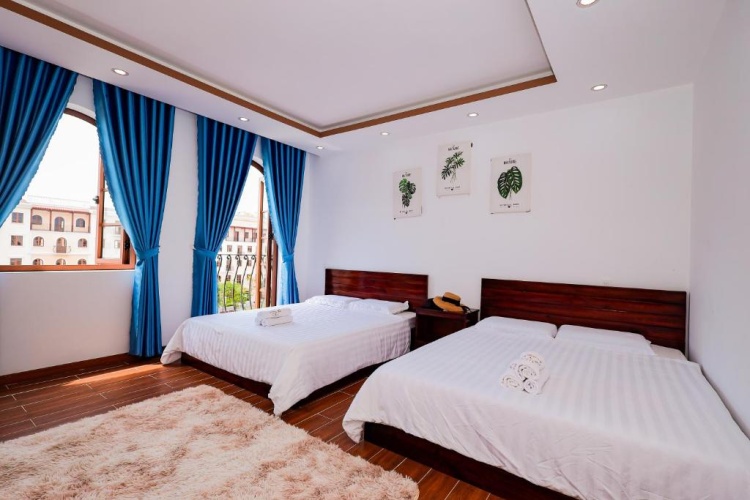 Standard Family room with balcony