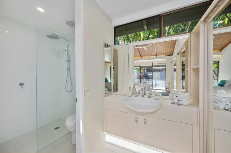 Nautilus Beach Resort by Charlesworth