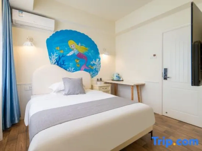 Standard Double room with courtyard view