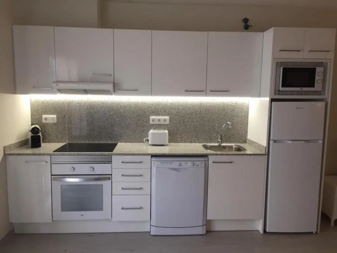 2 Bedrooms Apartment