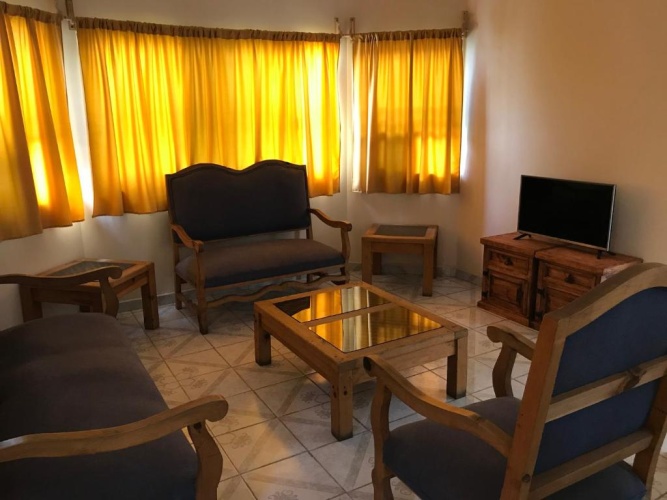 2 Bedrooms Cottage