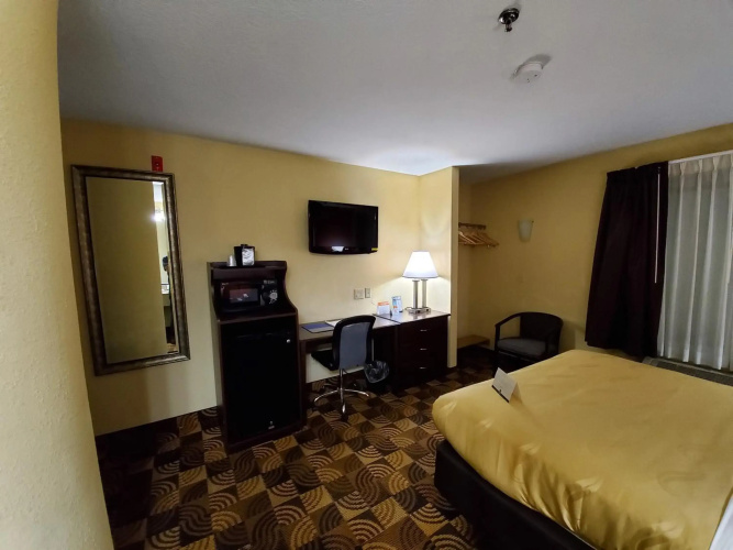 Quality Inn Brunswick Cleveland South