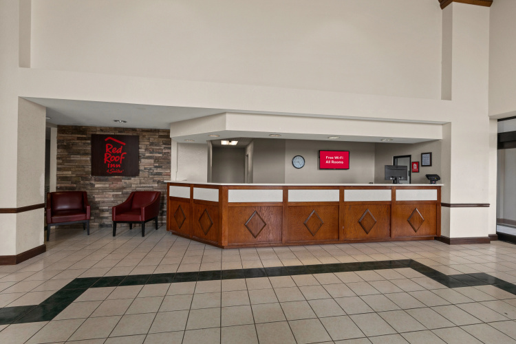 Red Roof Inn & Suites Newnan photo 20