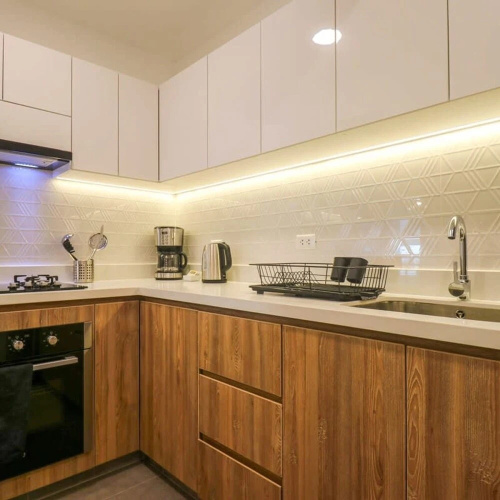 w Spectacular 2BR With Balcony in Miraflores