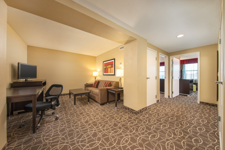 Doubletree by Hilton Chattanooga Hamilton Place photo 9