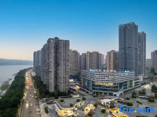 HanTing Hotel (Chongqing Jiangjin Binjiang)
