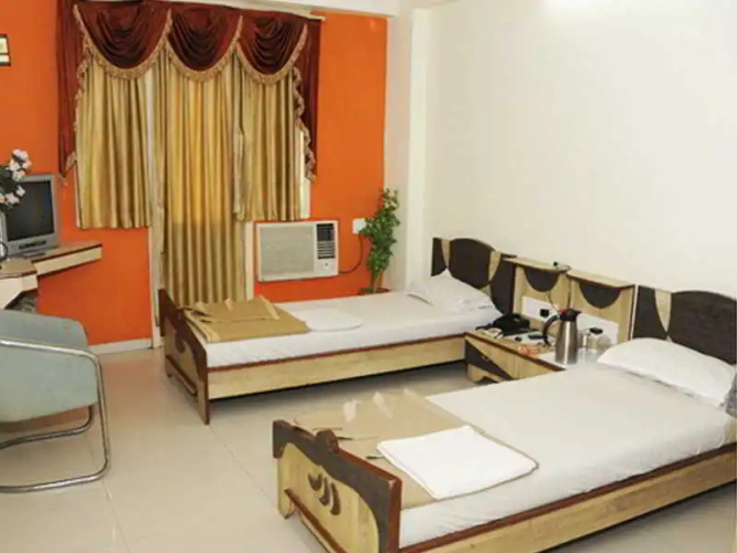 Hotel Neelkanth Inn