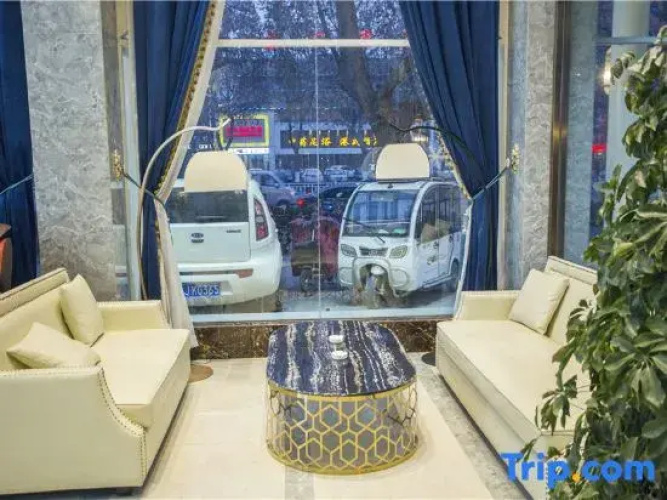 Yijiangnan Huaerni Hotel