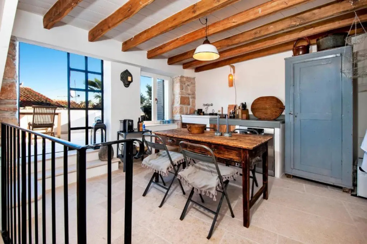 Monte Sea View Residence