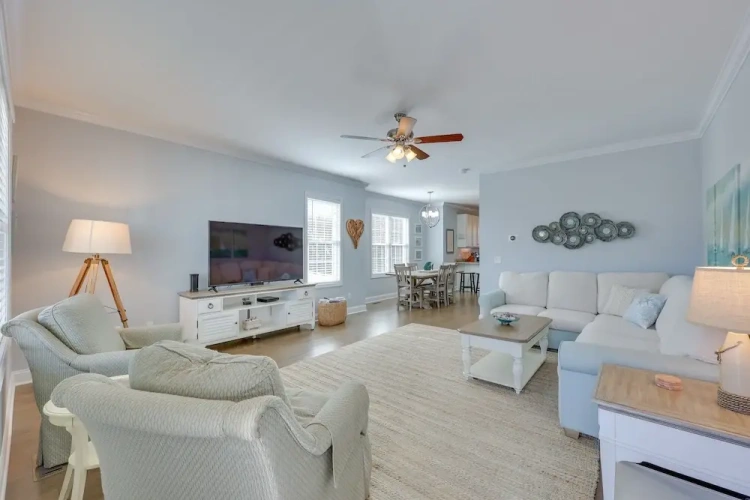 3 Bedrooms Apartment with balcony
